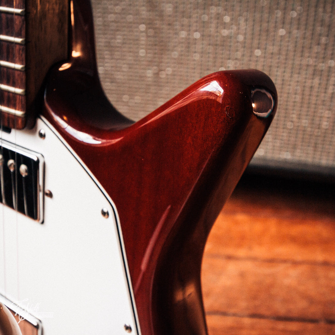 Ernie Ball Music Man Albert Lee HH Transparent Walnut 2018