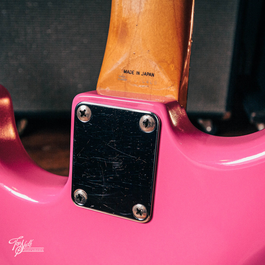 Fender Japan '62 Stratocaster ST62-70 Barbie Pink 1991