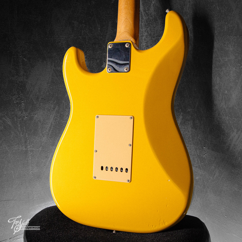 Fender Japan Standard Stratocaster ST-43 Rebel Yellow 1998