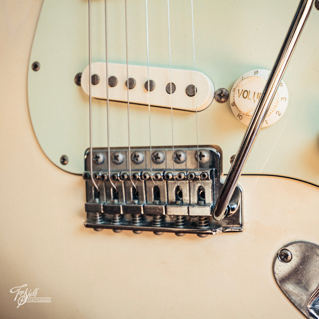 Fender Japan '72 Stratocaster ST72 Olympic White 2010