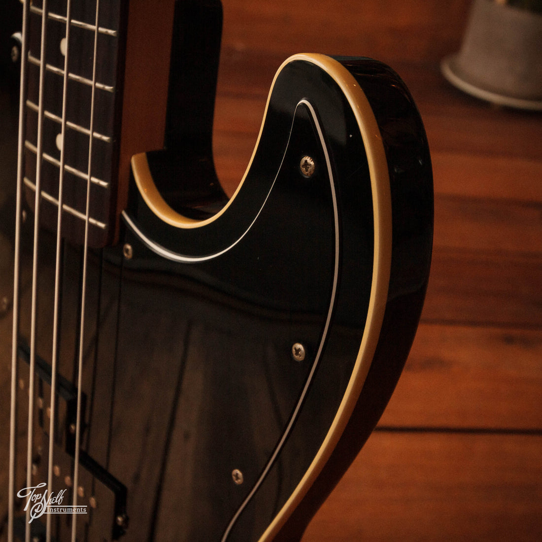 Fender Japan Aerodyne Jazz Bass AJB-65 Black 2004