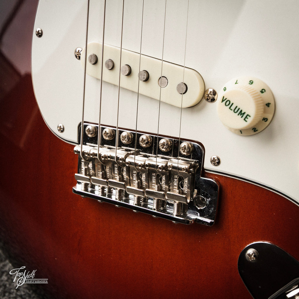 Fender American Original 60's Stratocaster Sunburst 2022