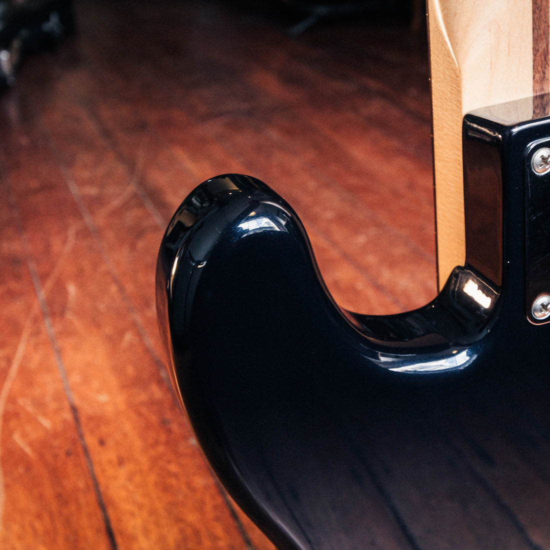 Fender Deluxe Active Precision Bass Special Navy Blue Metallic 2014