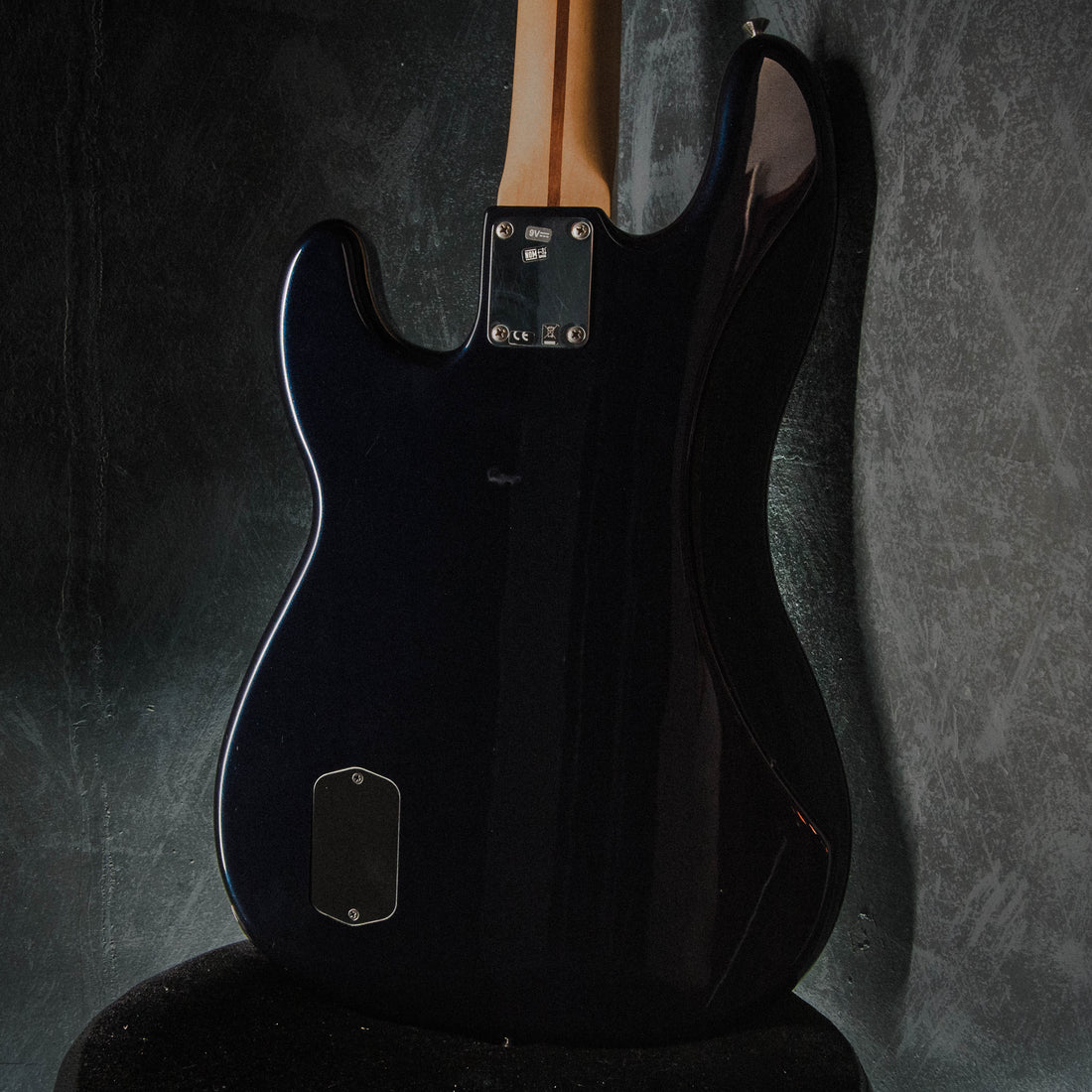 Fender Deluxe Active Precision Bass Special Navy Blue Metallic 2014