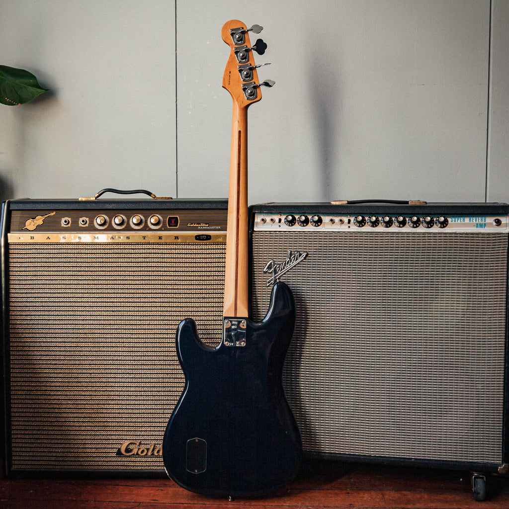Fender Deluxe Active Precision Bass Special Navy Blue Metallic 2014