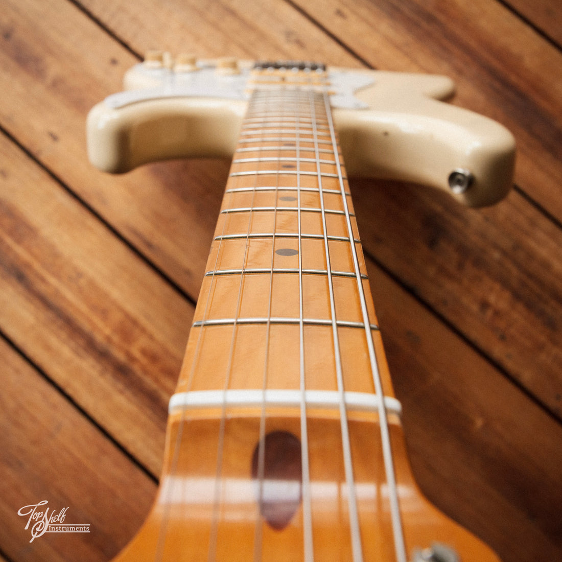 Fender Japan Stratocaster ST57-500 Vintage White 1990