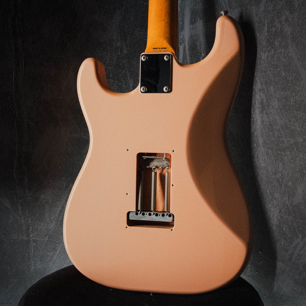 Fender Japan '62 Stratocaster ST62 Shell Pink 2010