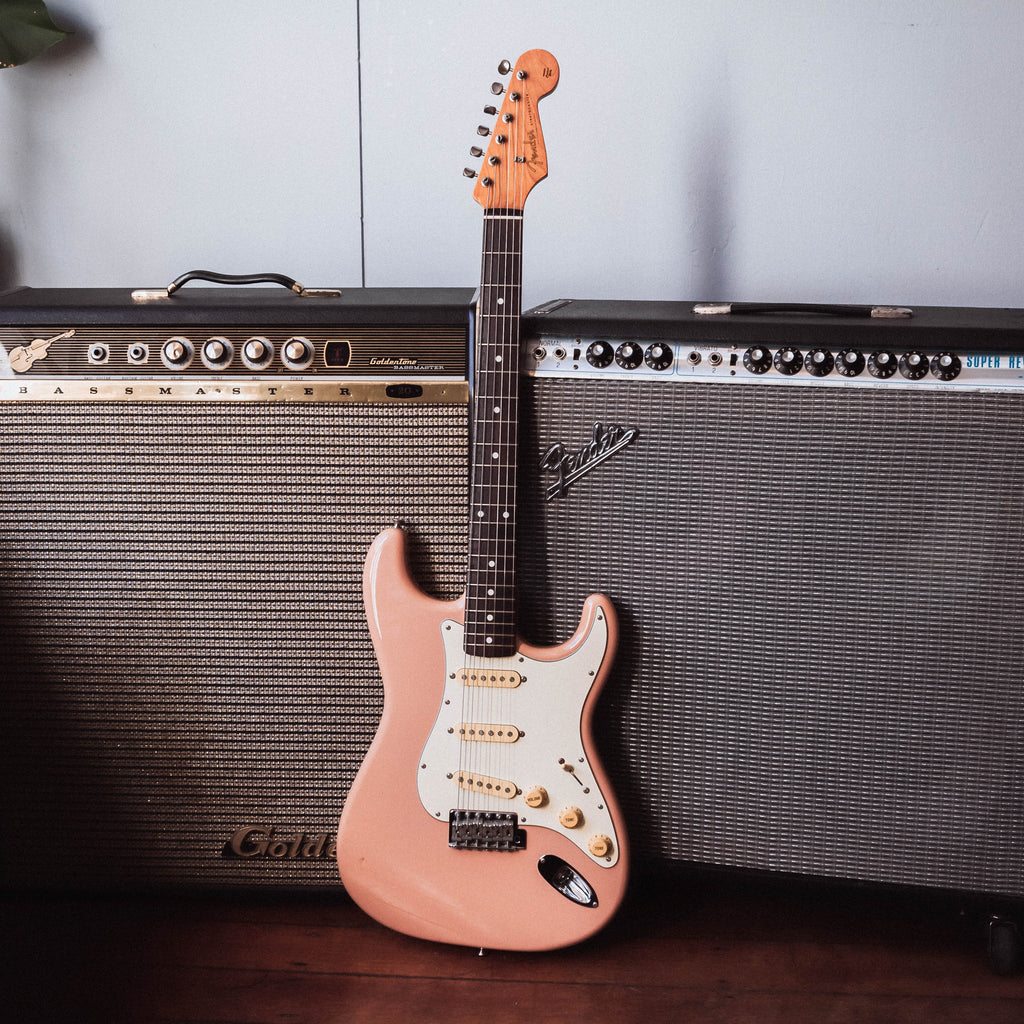 Fender Japan '62 Stratocaster ST62 Shell Pink 2010