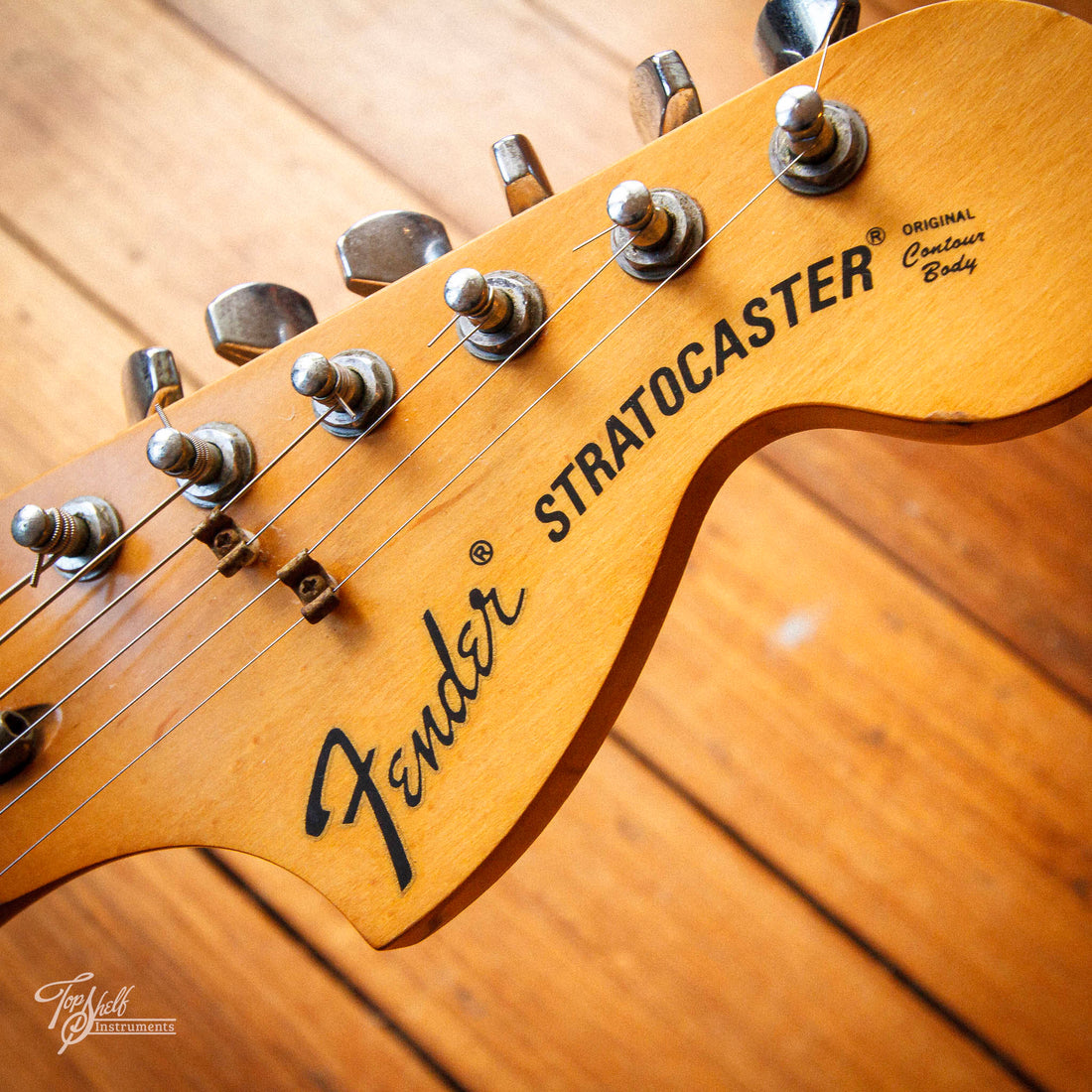 Fender Japan Stratocaster ST72-55 Vintage White 1985