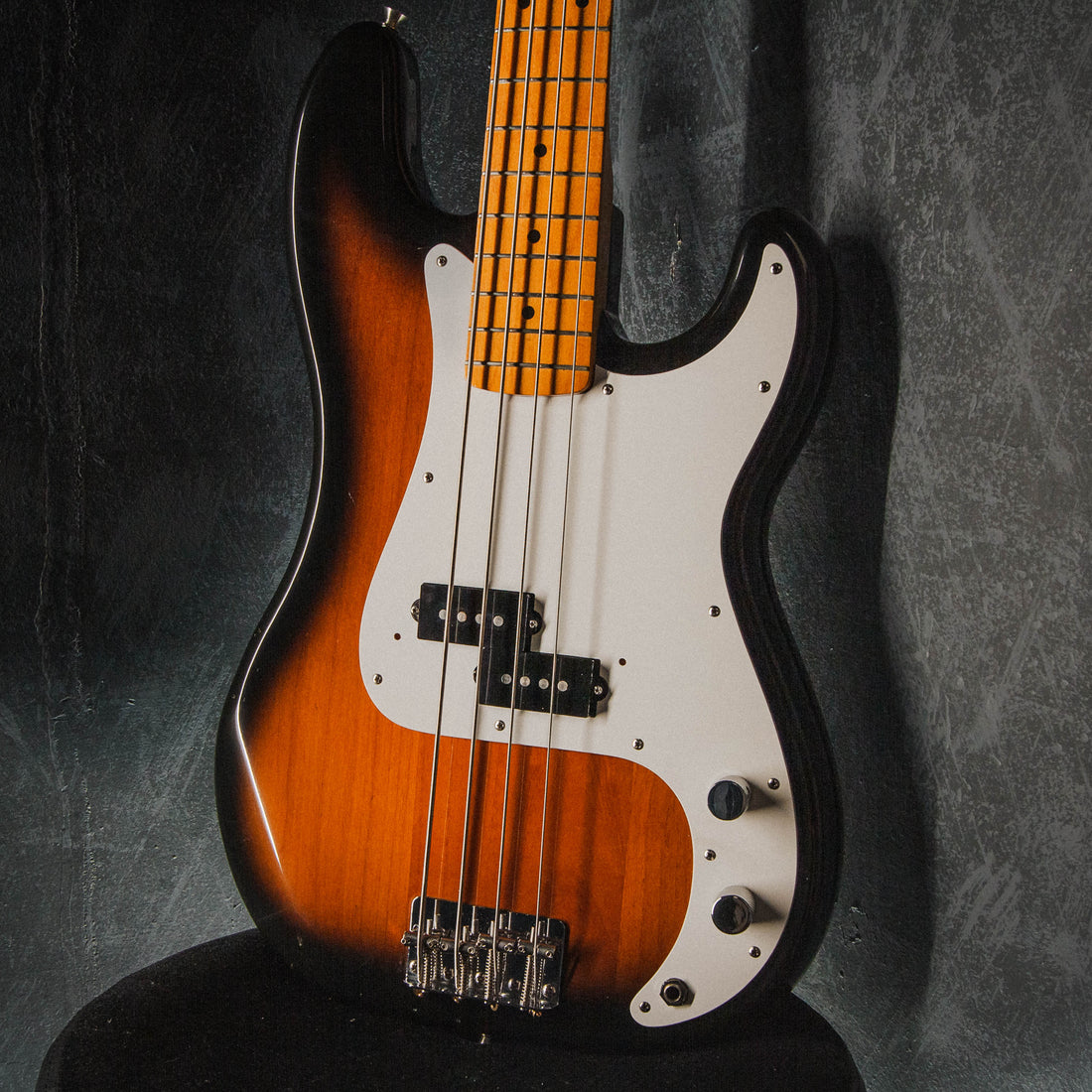 Fender Japan '57 Precision Bass PB57-53 Sunburst 1998