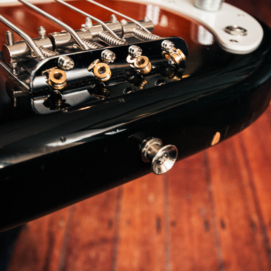 Fender Japan '57 Precision Bass PB57-53 Sunburst 1998