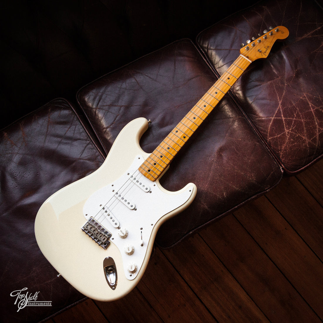 Fender Japan '57 Stratocaster ST57-53 Vintage White 2000