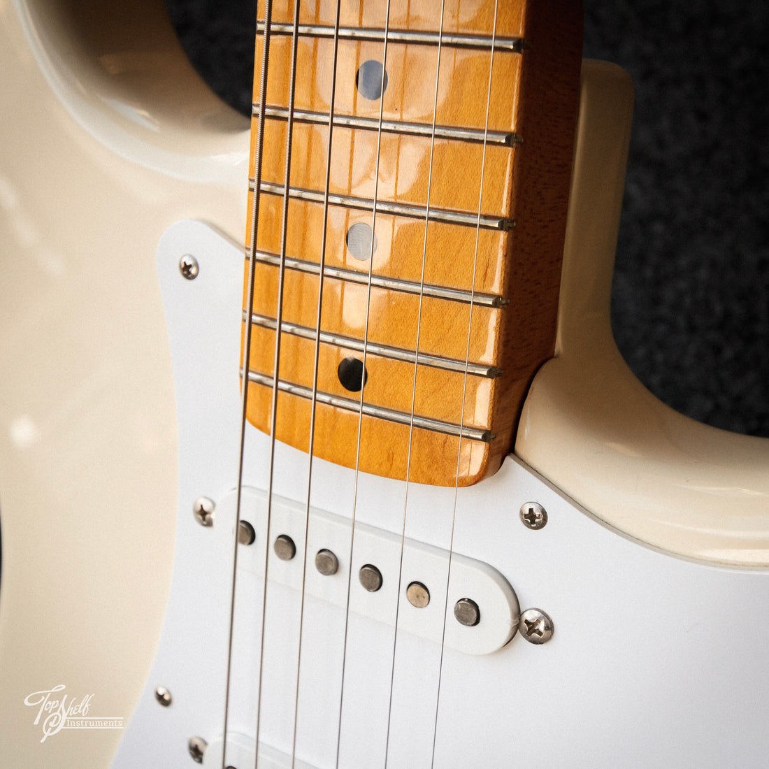 Fender Japan '57 Stratocaster ST57-53 Vintage White 2000