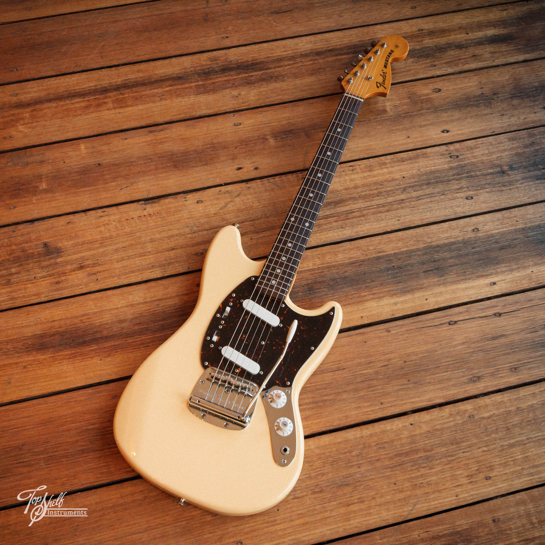Fender Mustang MG69 Vintage White 2010