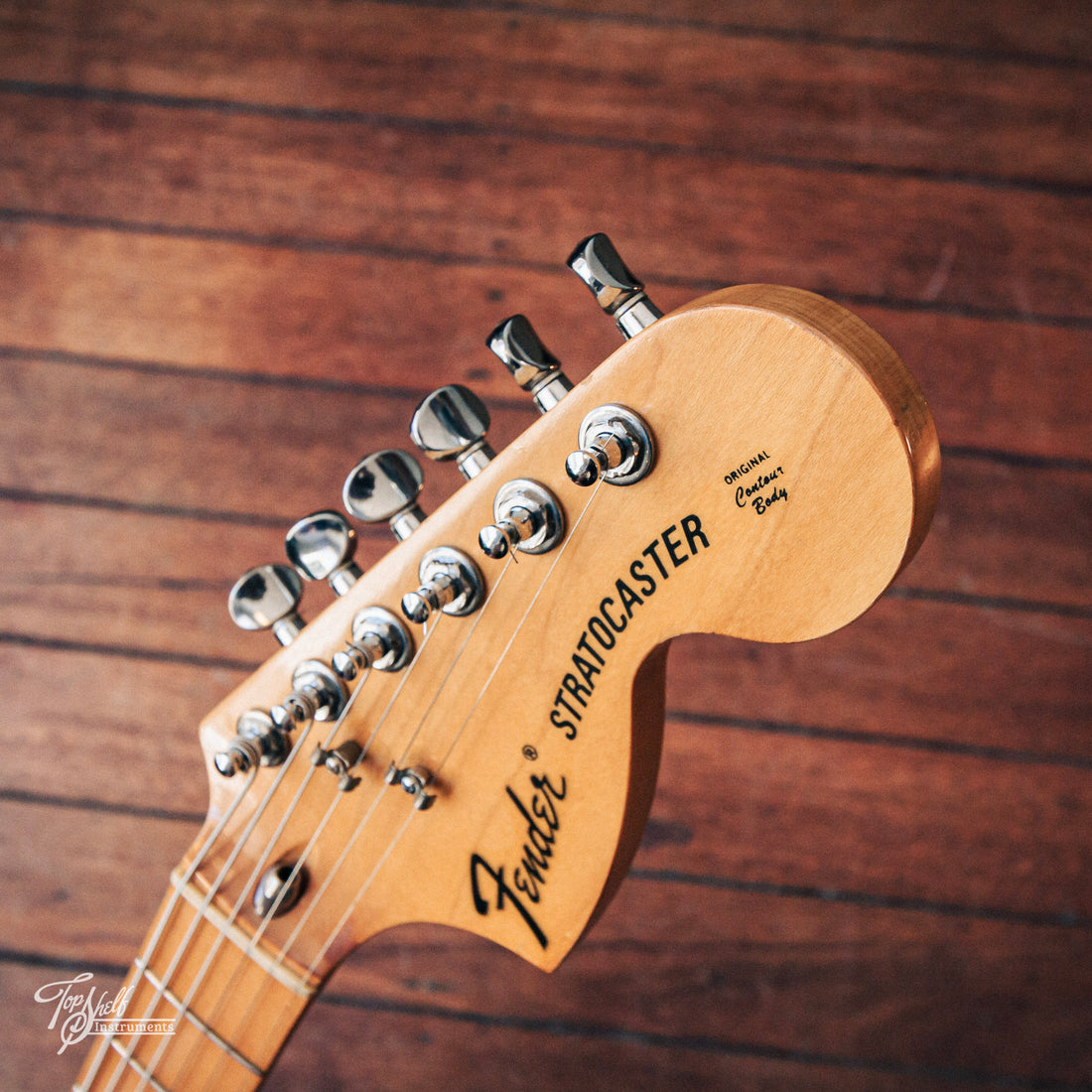 Fender Japan '72 Stratocaster ST72-55 Rebel Yellow 1990