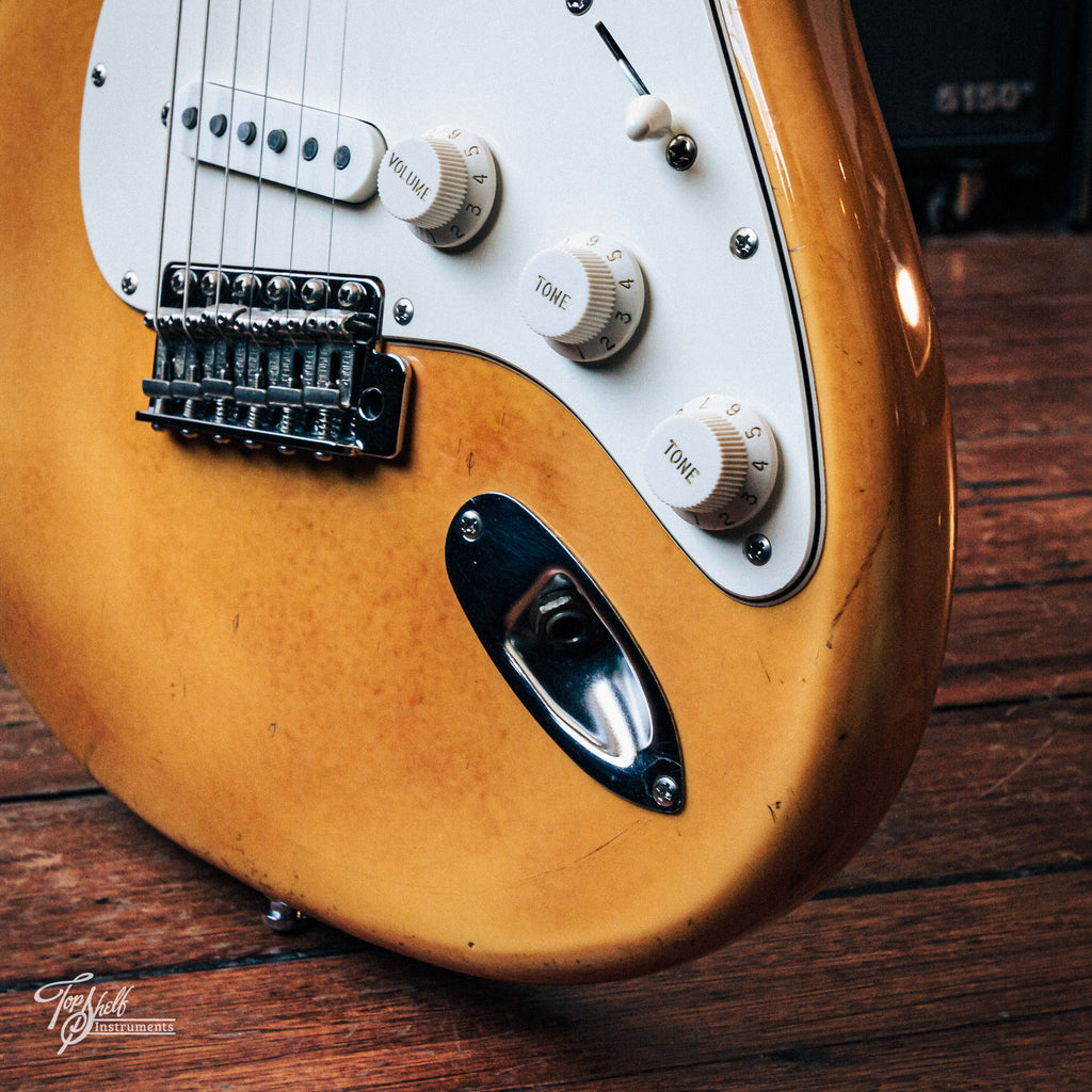 Fender Japan '72 Stratocaster ST72-55 Rebel Yellow 1990