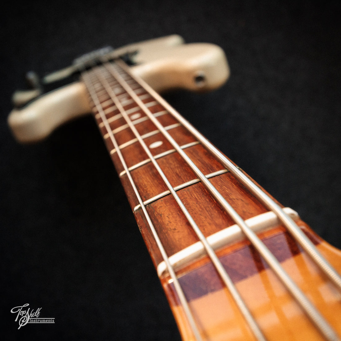 Fender Japan '70 Precision Bass PB70-70US Vintage White 1998