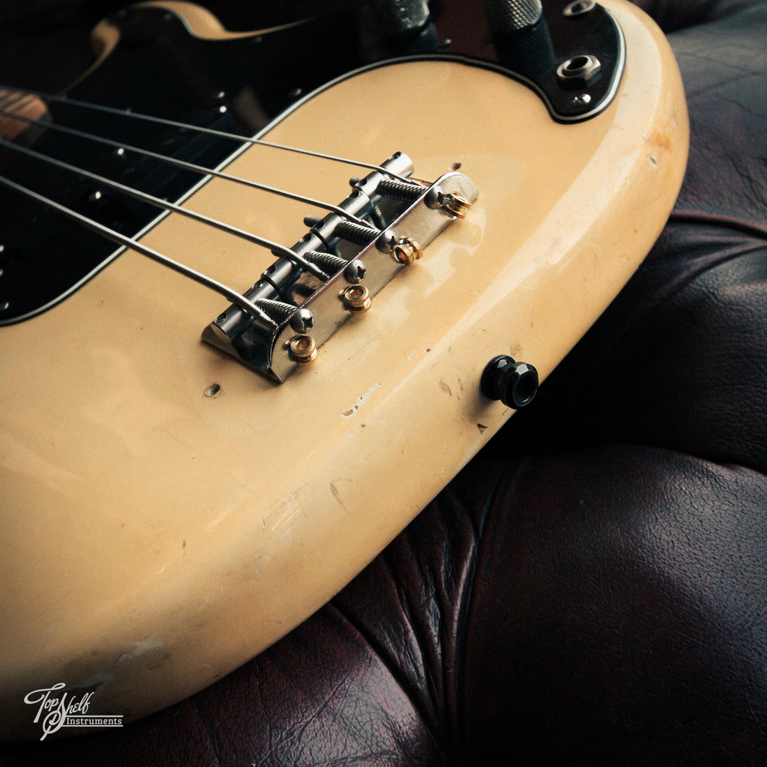 Fender Precision Bass Olympic White 1978