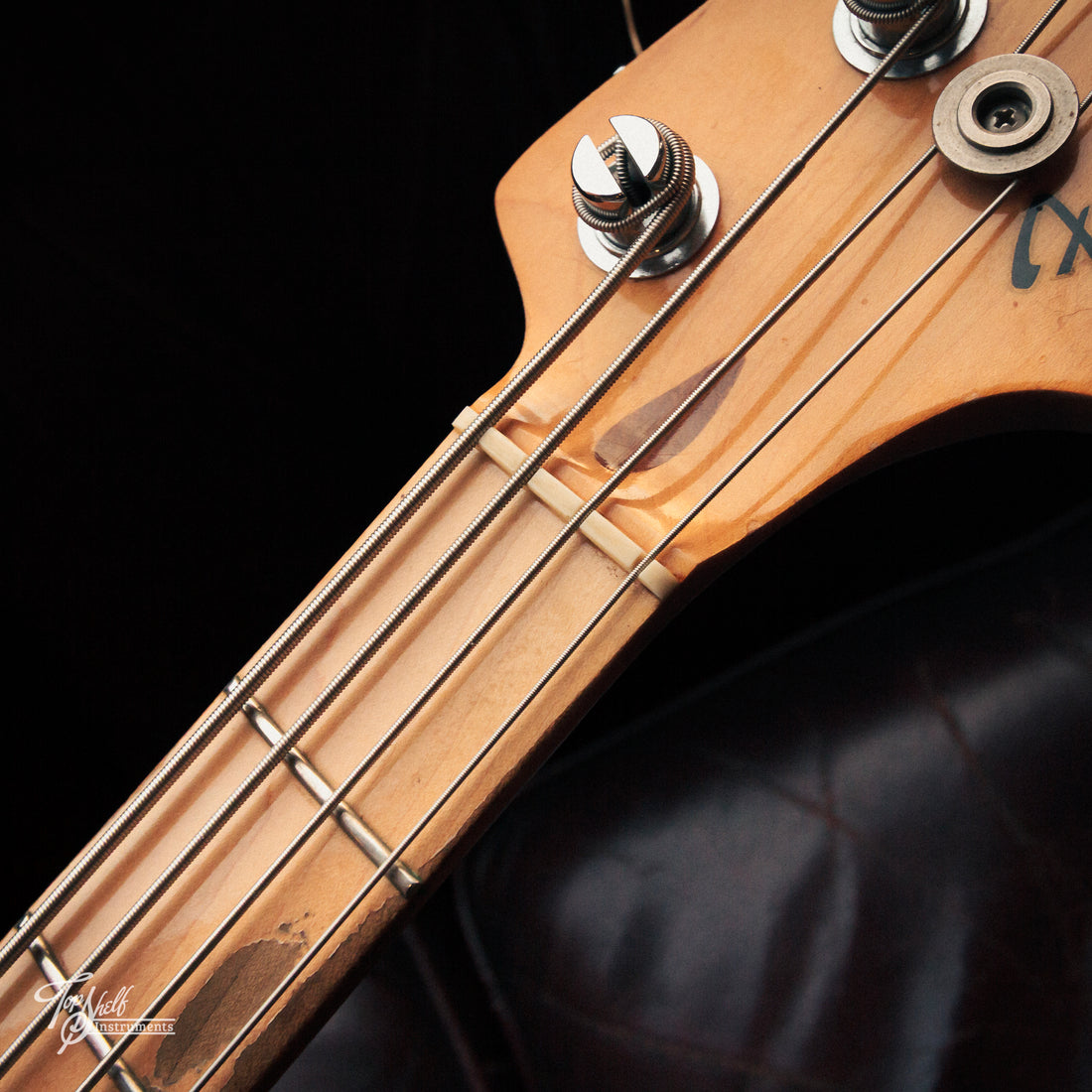 Fender Precision Bass Olympic White 1978