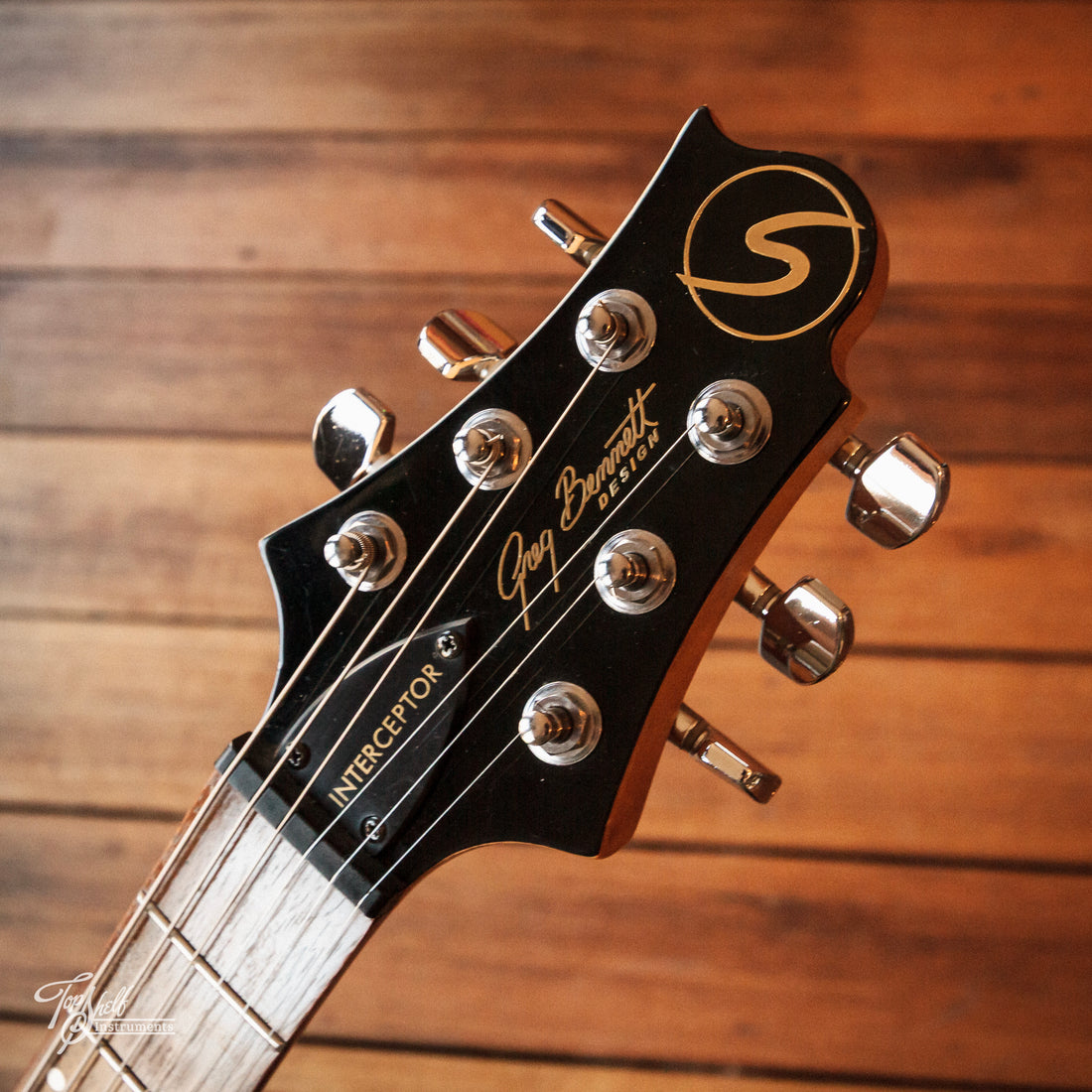 Greg Bennett Interceptor IC-20 Metallic Silver