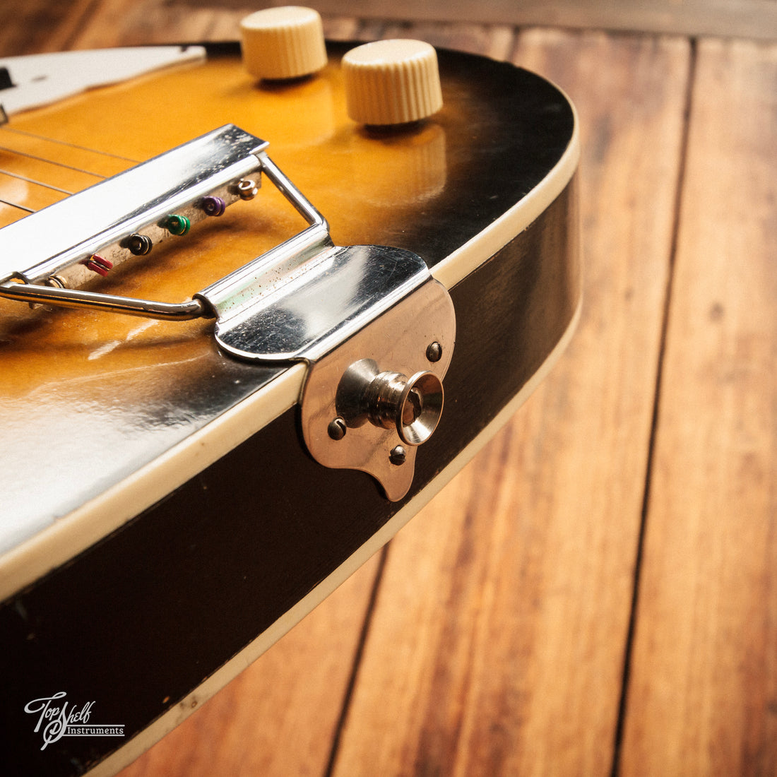 Harmony Stratotone Mars H45 Sunburst 1962