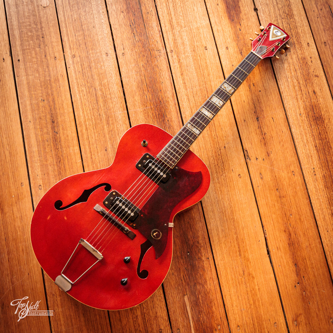 Kay K6847 Arch Top Cherry 1968