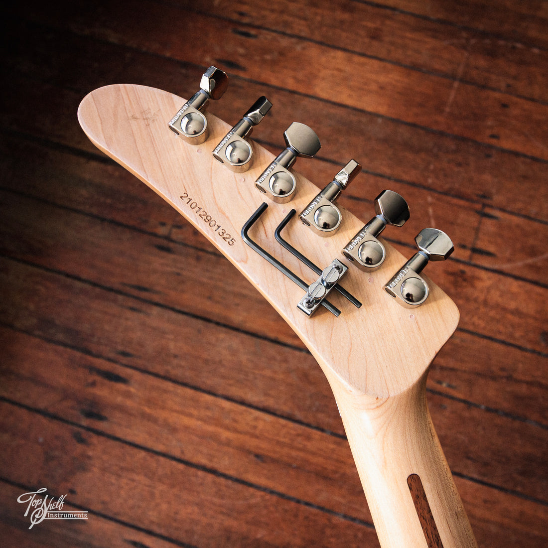 Kramer The 84 Blue Metallic 2021