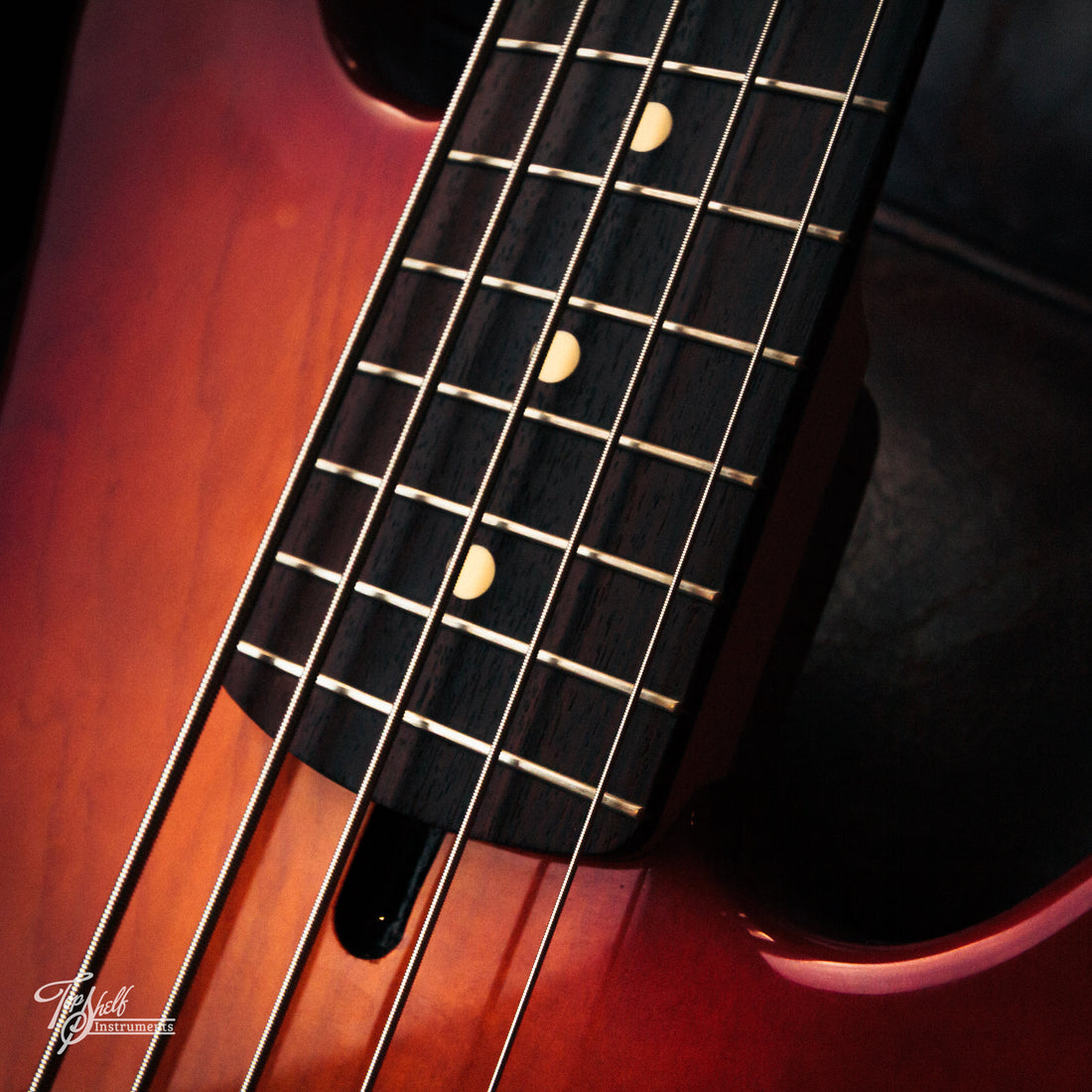 Lakland Skyline 55-02 Cherry Sunburst 2003