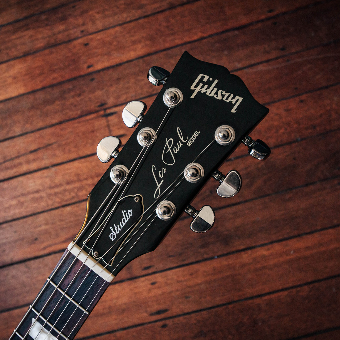 Gibson Les Paul Studio Silverburst 2010