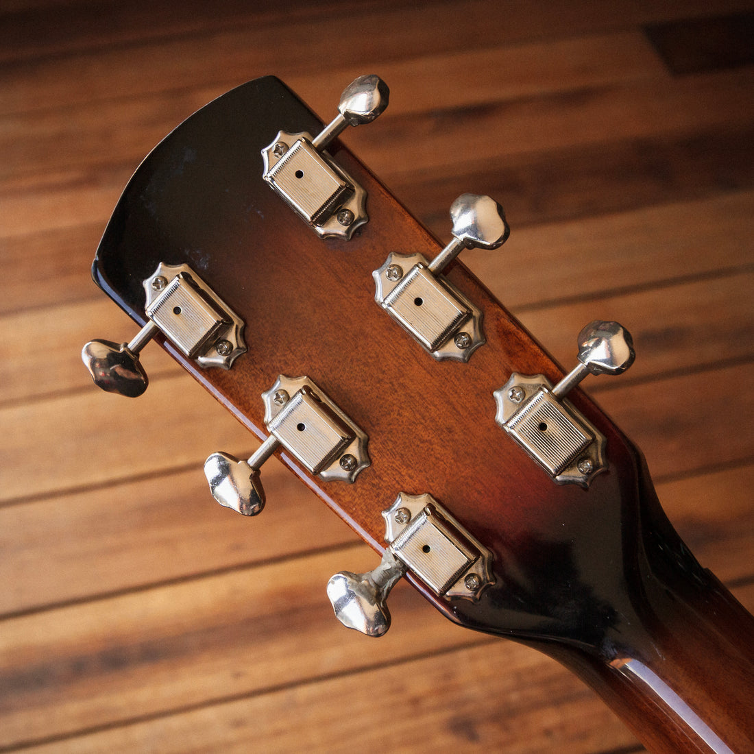 Johnson Resonator Sunburst