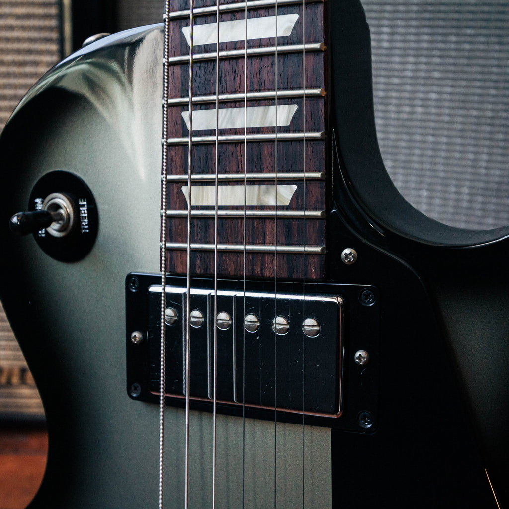 Gibson Les Paul Studio Silverburst 2010