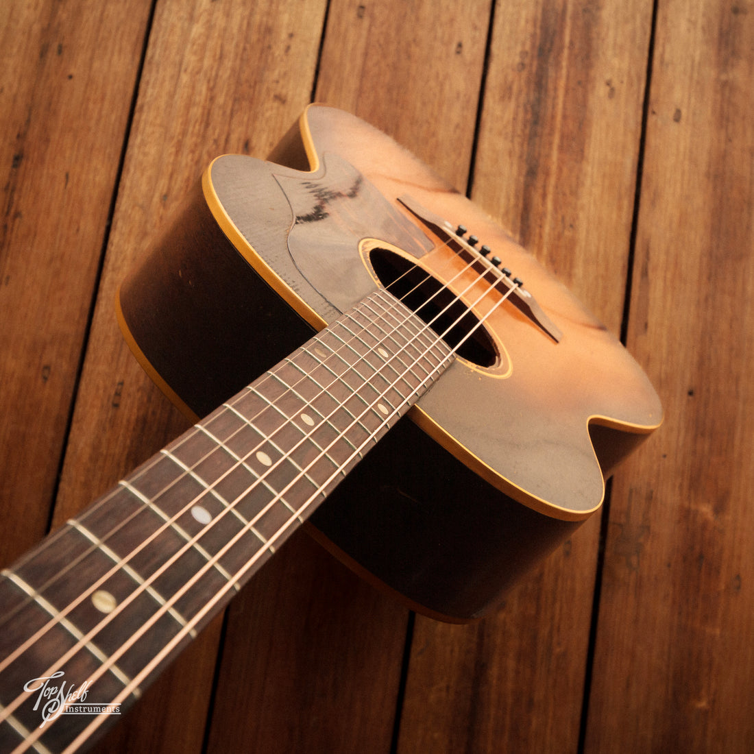 Gibson LG-1 Acoustic Sunburst 1957
