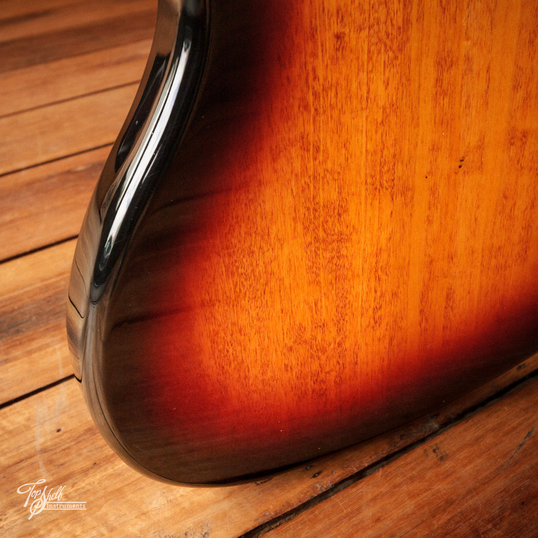 Squier Classic Vibe Bass VI Sunburst 2024