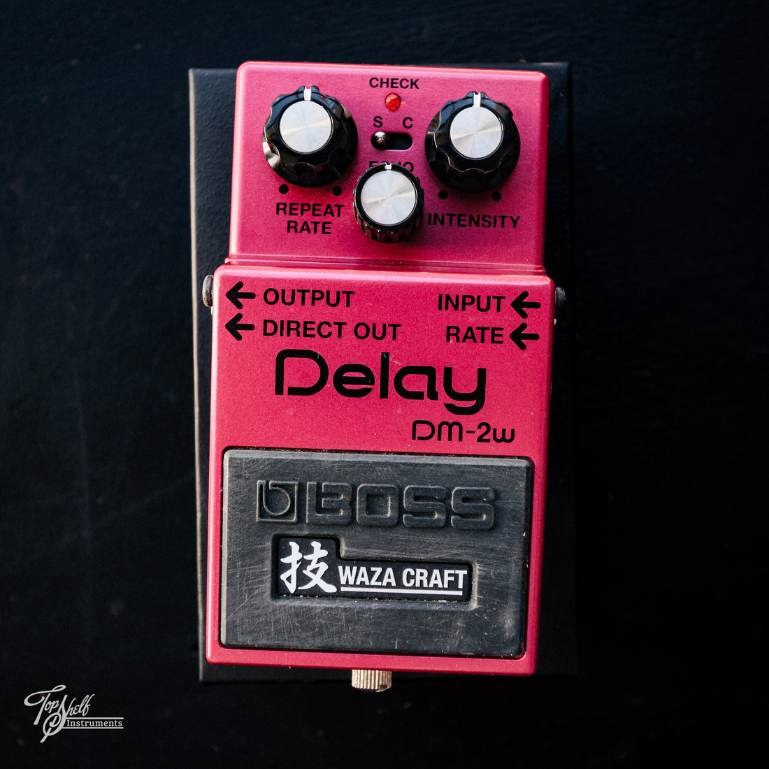 Boss DM-2W Delay Waza Craft Pedal
