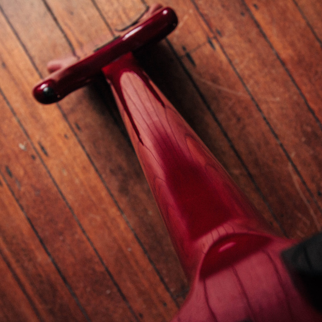 Tokai Works Bass Revolution TW-1500 Fretless Bass Transparent Red 1987