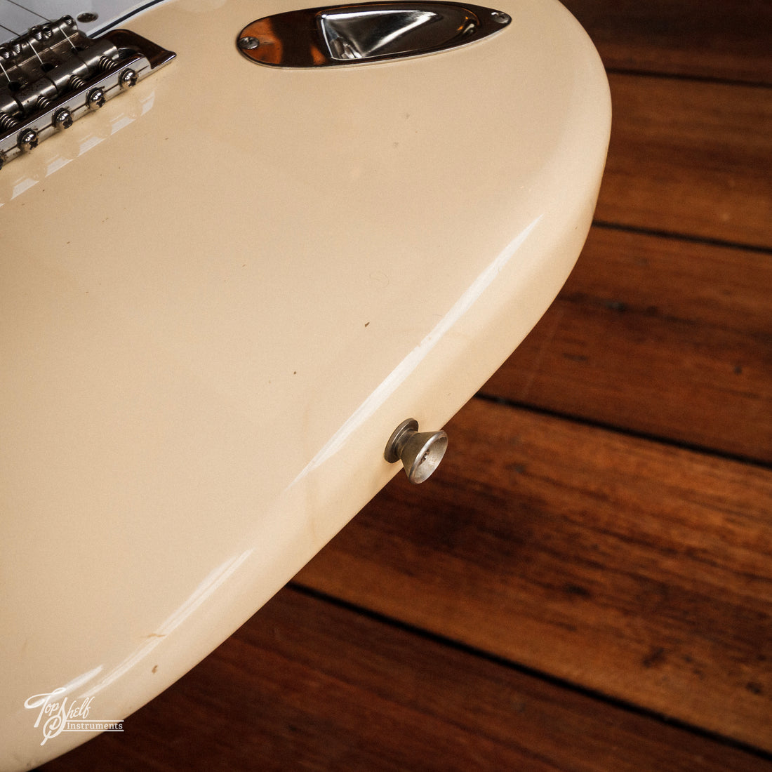 Fender Japan Stratocaster ST62-650 Vintage White 1990