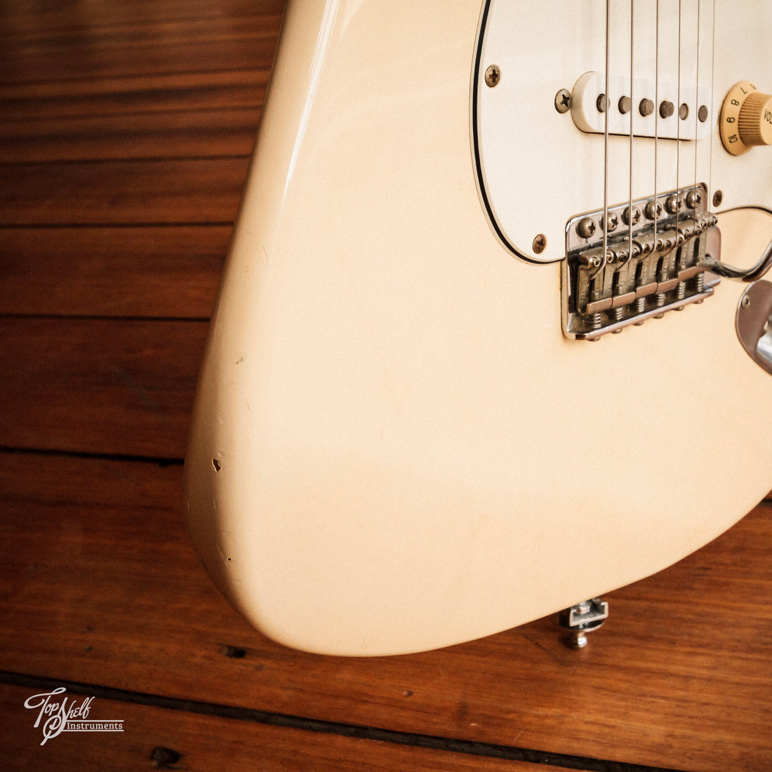 Fender Japan Custom Edition Stratocaster ST68-120SPL Vintage White 1993