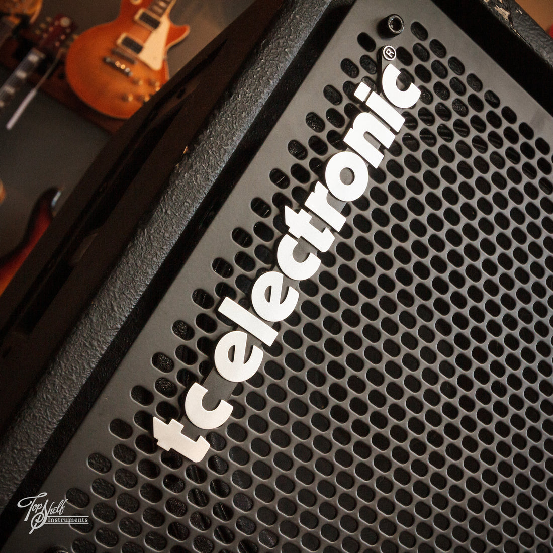 TC Electronic RS212 400w 2x12" Bass Amp Cab