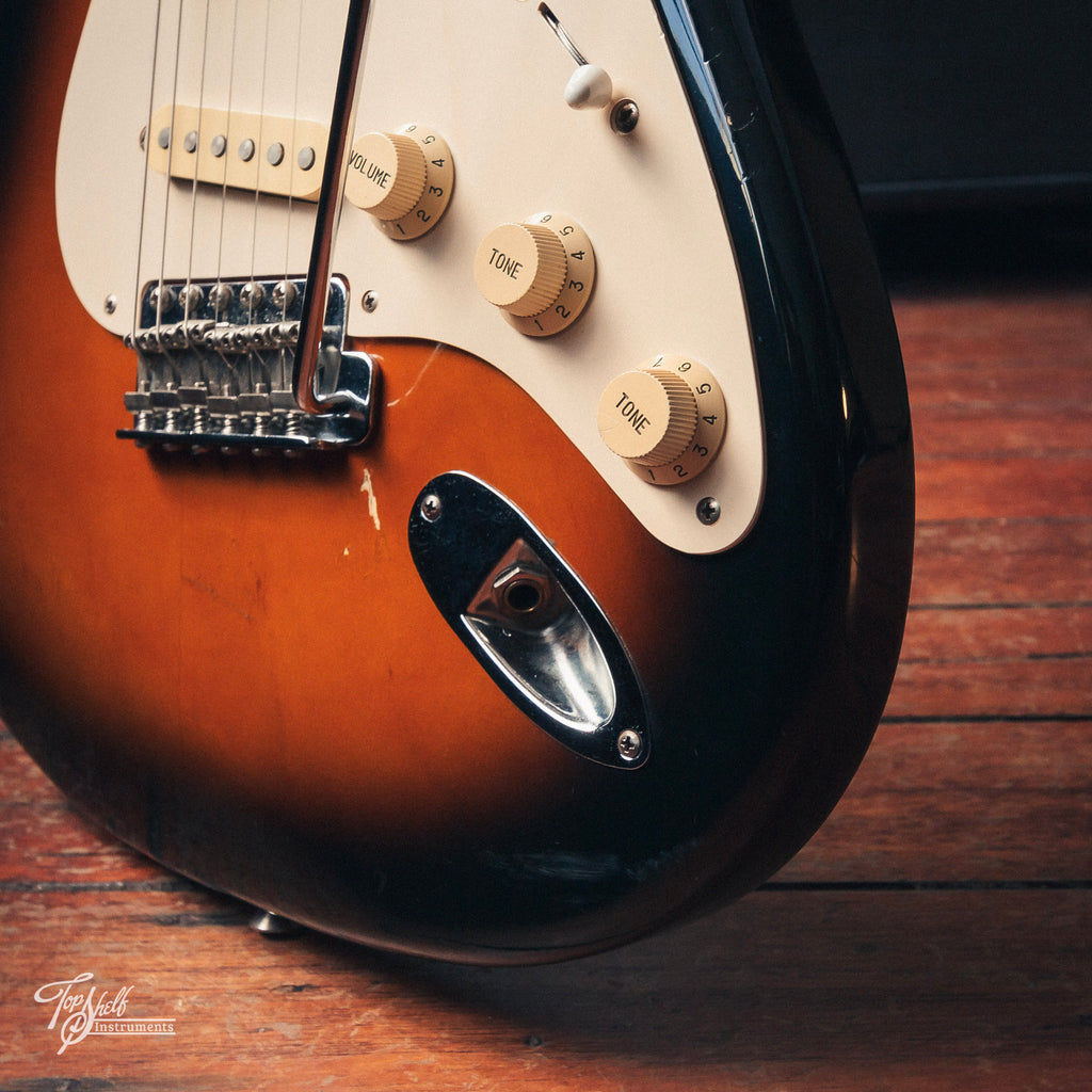 Fender Japan '54 Stratocaster ST54-53 Sunburst 1995