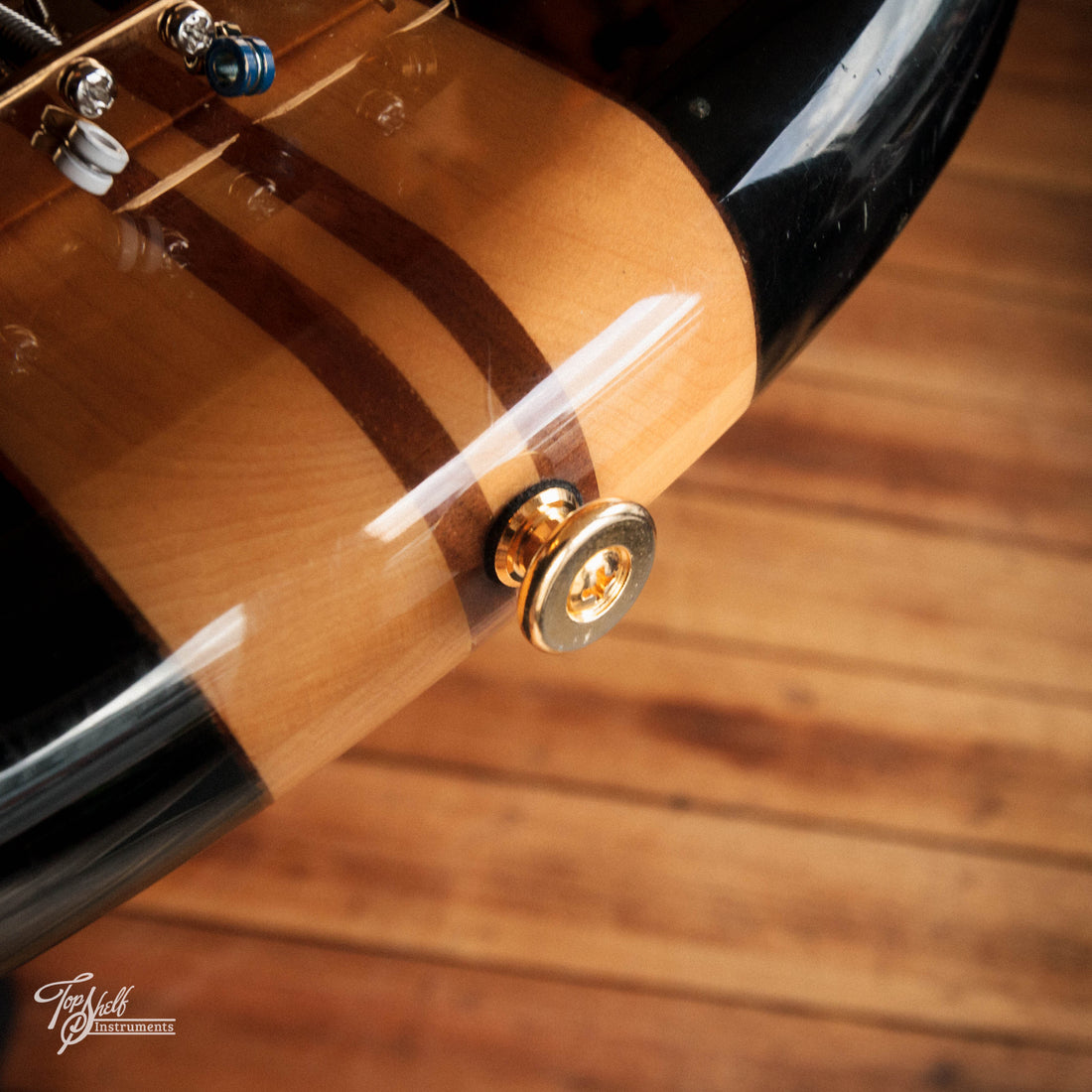 Vantage VX695B Bass Black 1982