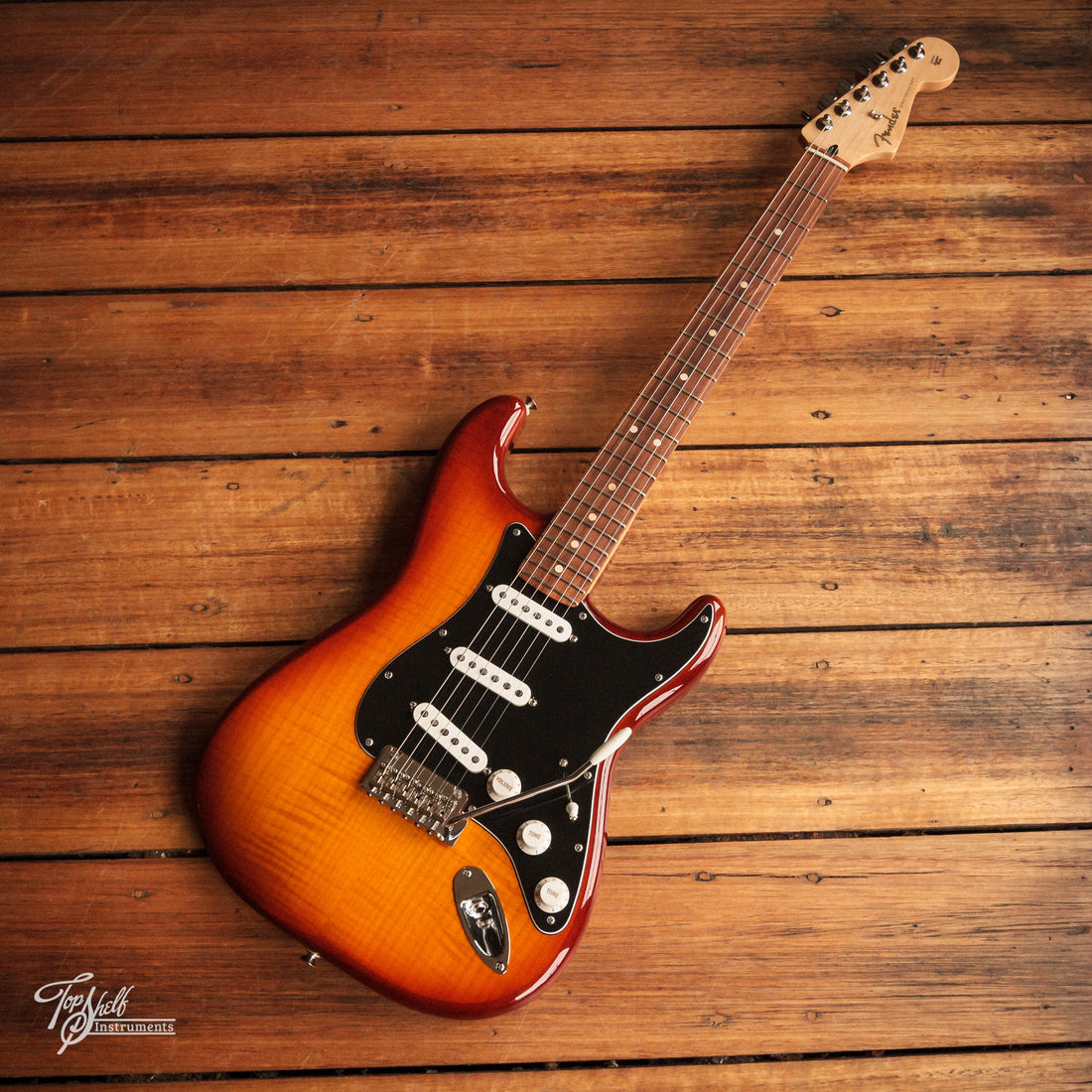 Fender Player Plus Stratocaster Sienna Sunburst 2022