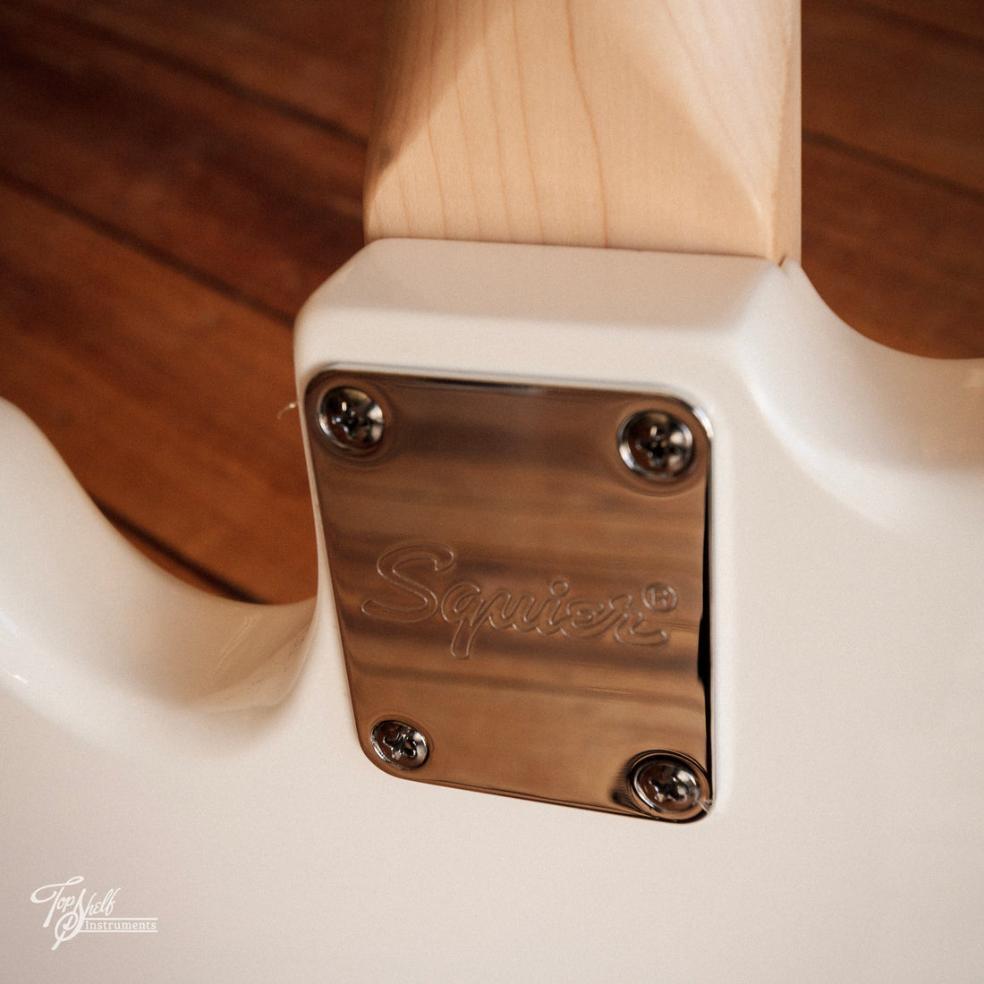 Squier Sonic Bronco Bass Artic White 2025