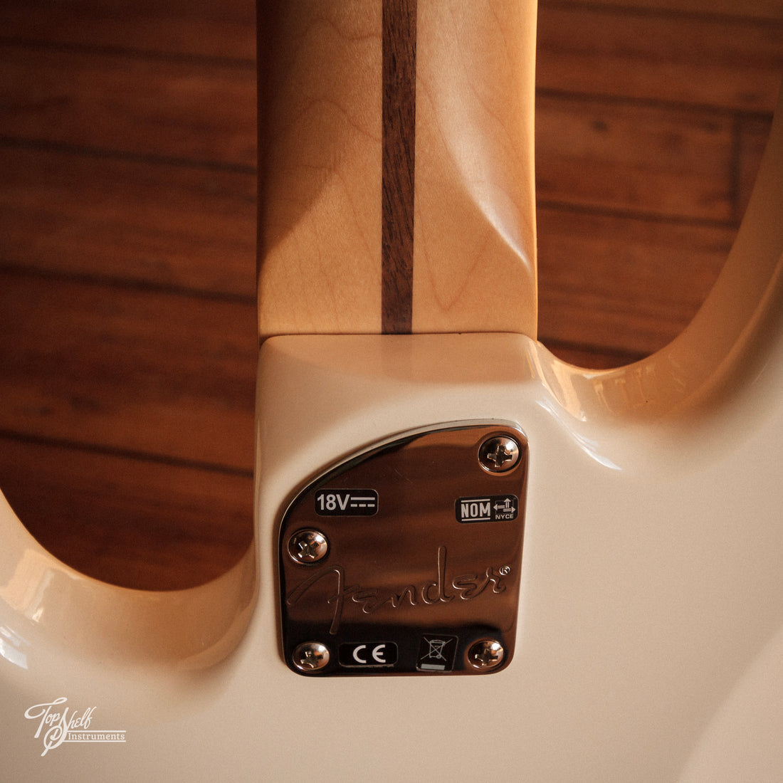 Fender Deluxe Active Jazz Bass Olympic White 2018