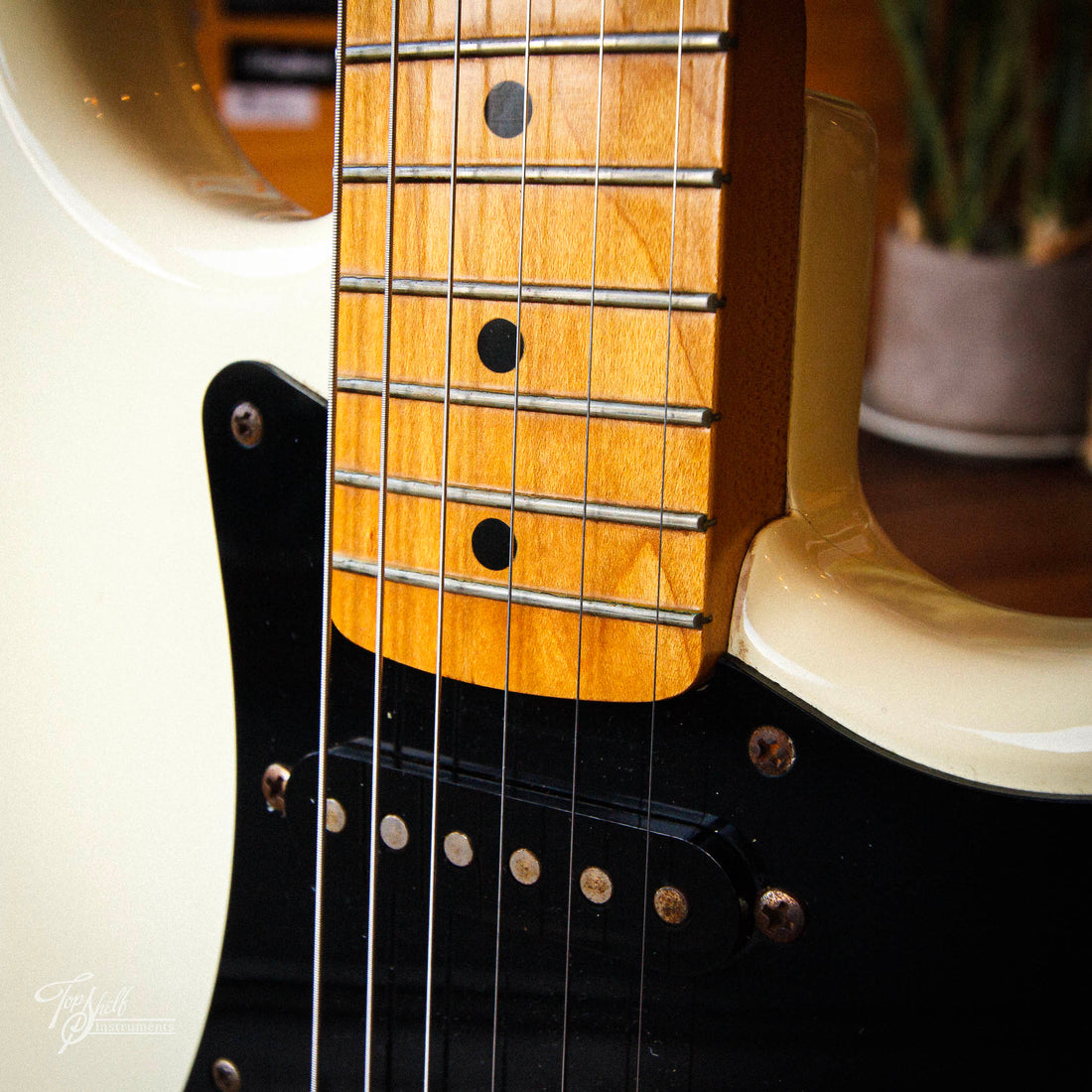 Fender Japan Boxer Series Stratocaster ST-456 Olympic White 1986