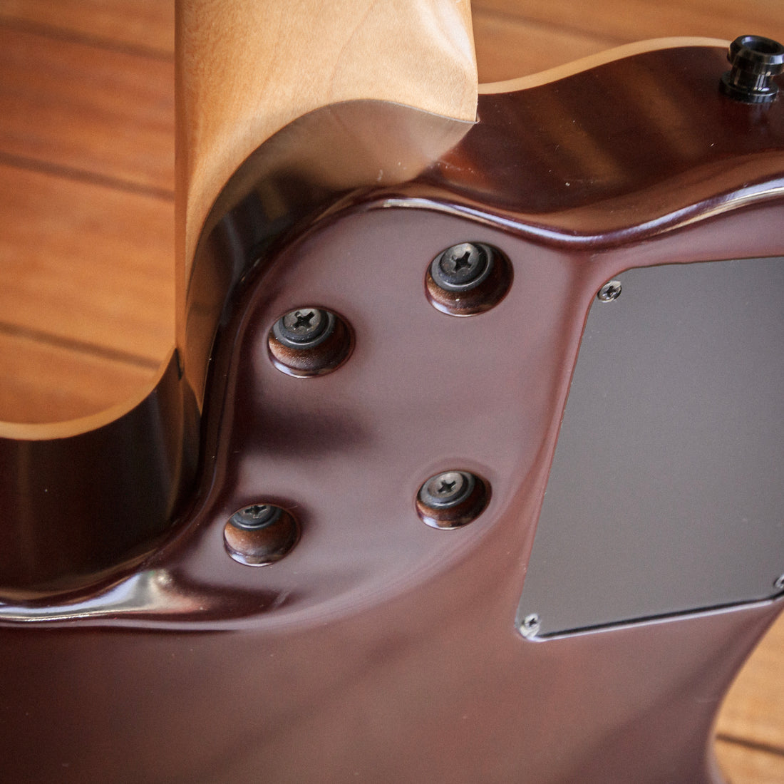 Godin A4-SA Ultra Semi-Acoustic Bass Natural 2007