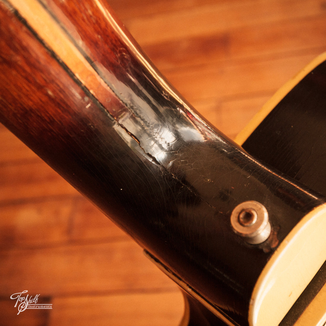 Levin No.320 Archtop Acoustic Sunburst 1957
