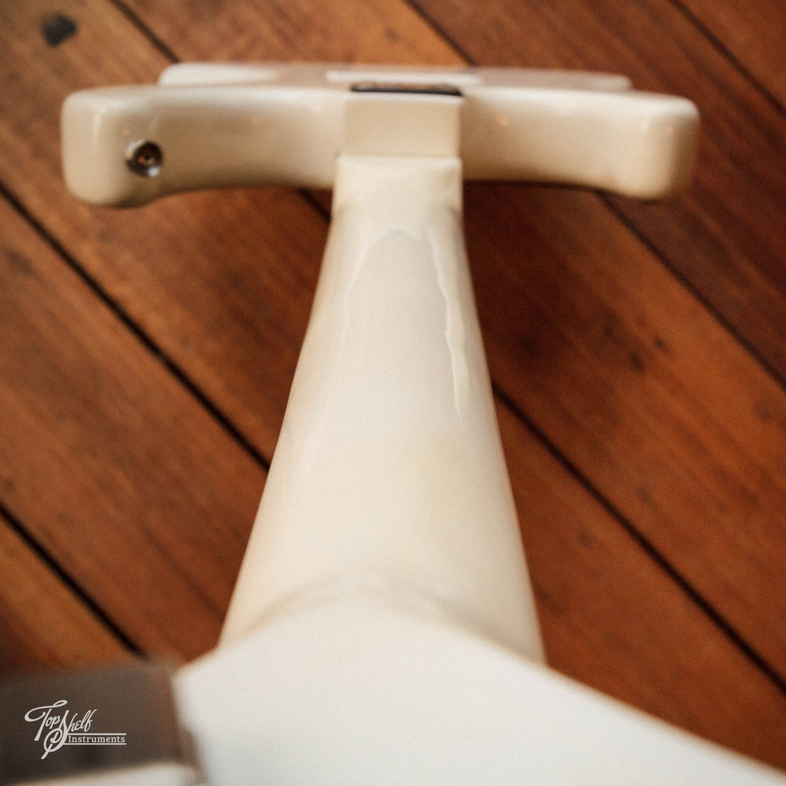 Marina Revival Series FL-1 White 1985