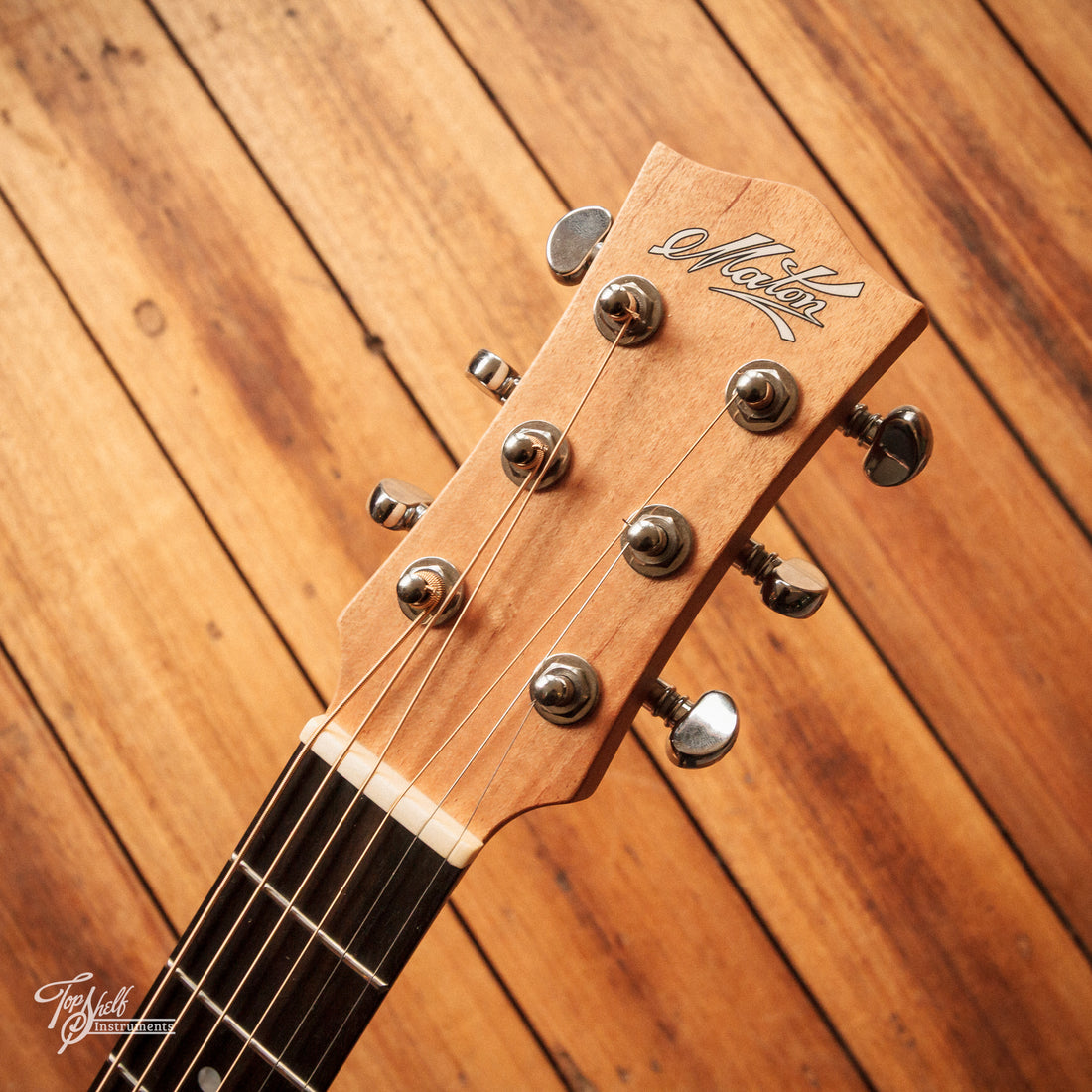 Maton EM-6 Mini Acoustic/Electric Natural 2024