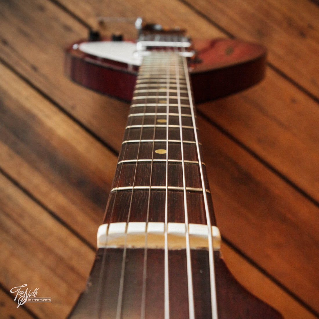 Maton L202 "Lute Guitar" Cherry 1968