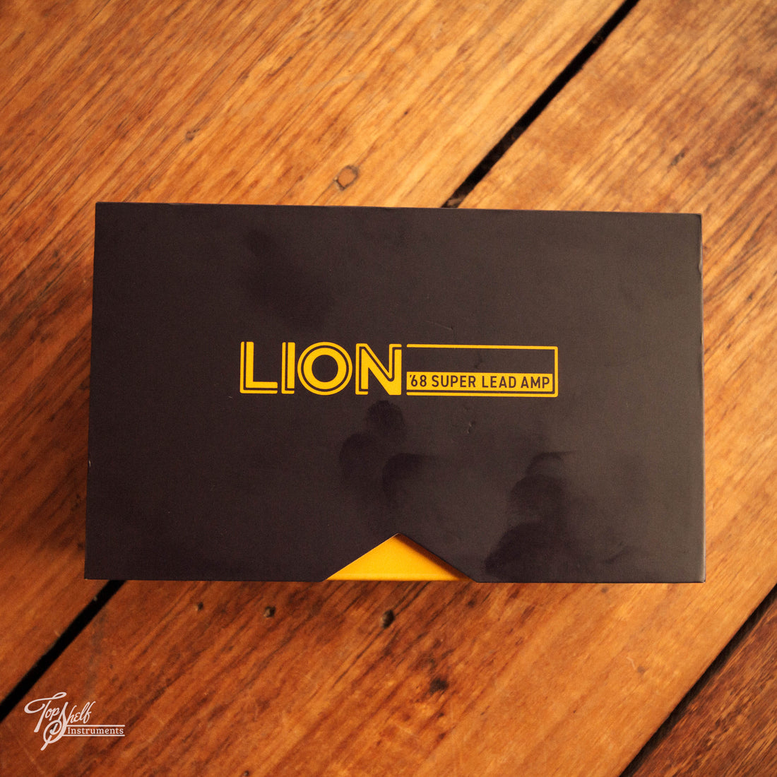 Universal Audio Lion '68 Super Lead Amp Pedal